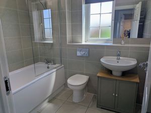 Photo 6- click for photo gallery